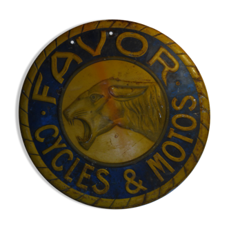 Stamped Tin Favor