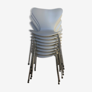 Set of 8 chairs Series 7 by Arne Jacobsen for Fritz Hansen