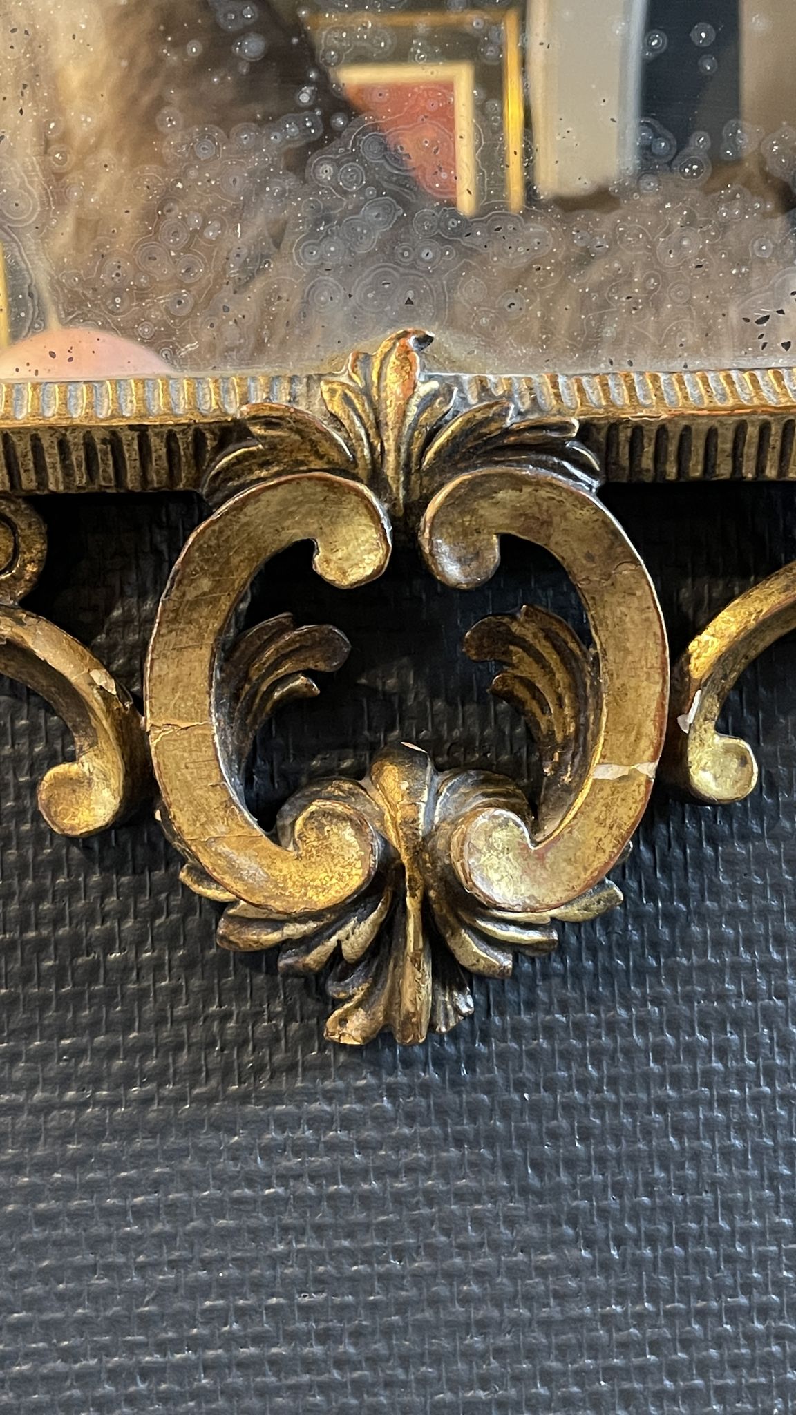 Gilded mirror Louis XV Rocaille in Carved and Stuqué Wood, nineteenth century