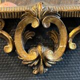 Miroir doré louis xv rocaille en bois sculpté et stuqué, xixe siècle