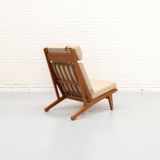 GE-375 Lounge Chair by Hans Wegner for Getama