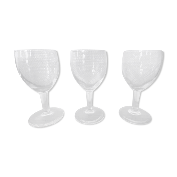 Set de 3 verres à vin blanc en verre taillé
