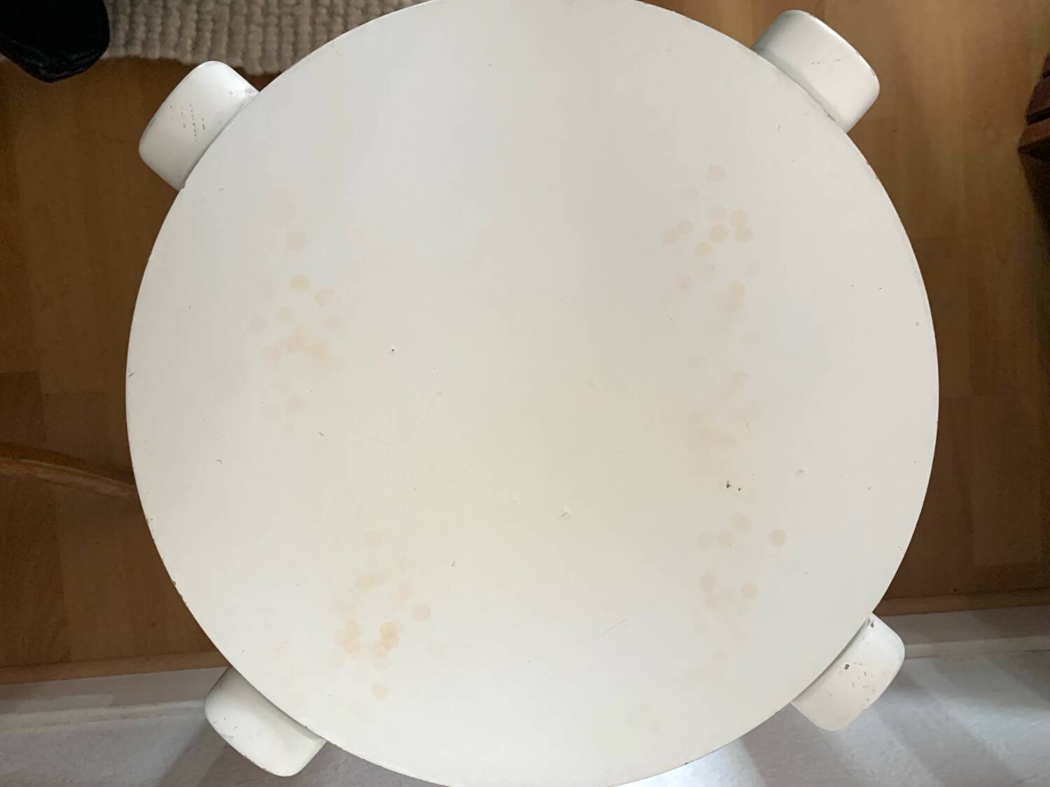 White lacquered stool