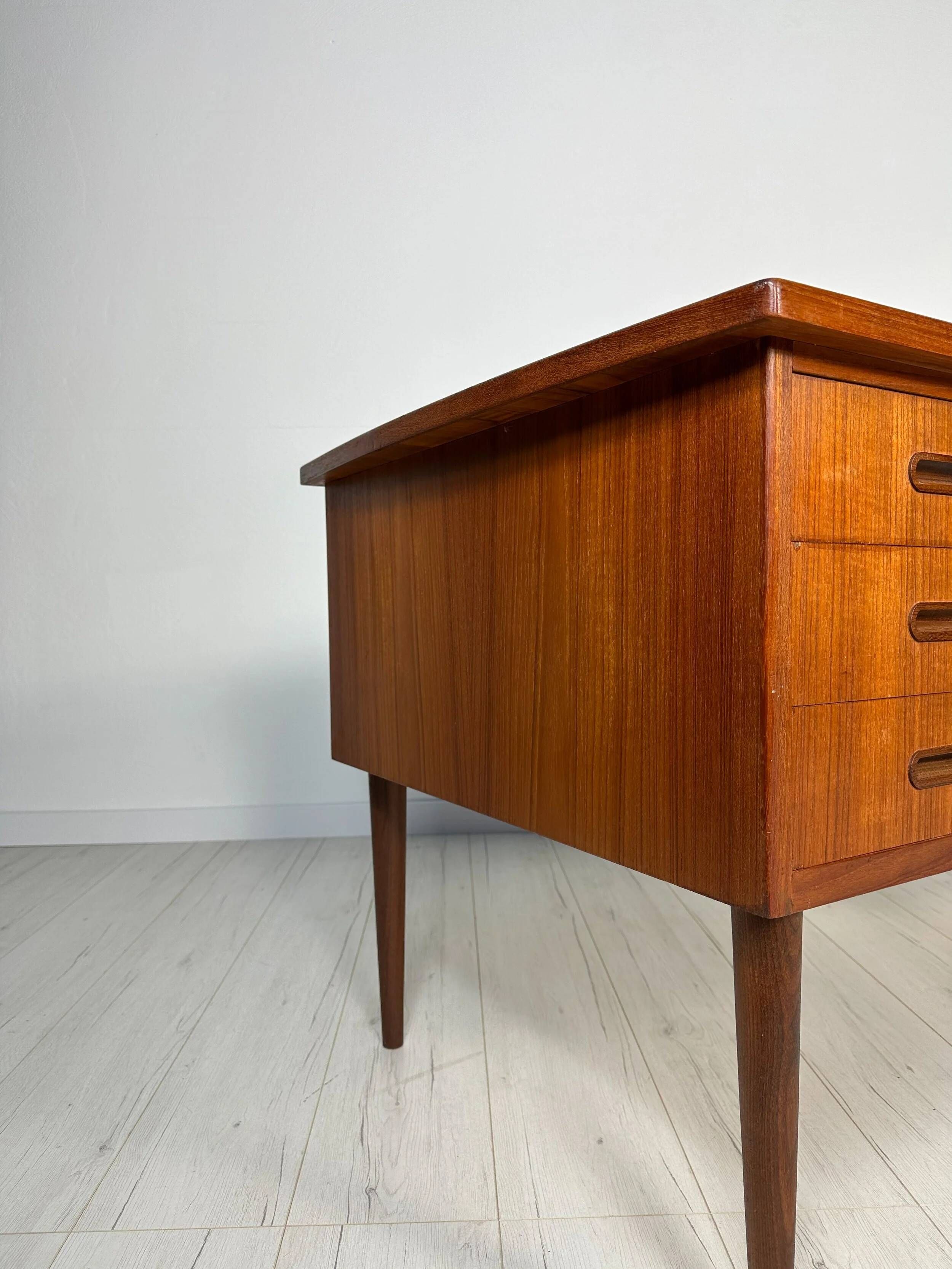 1960s Vintage Scandinavian Mid-Century Teak Writing Desk