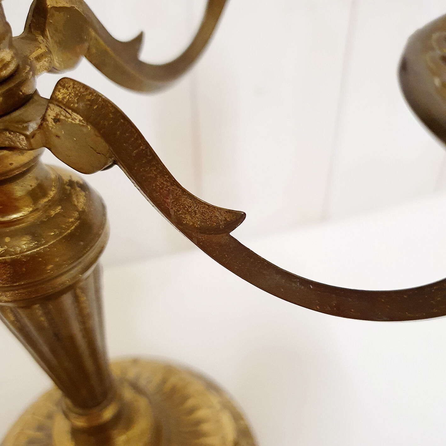 Golden chandelier 4 branches