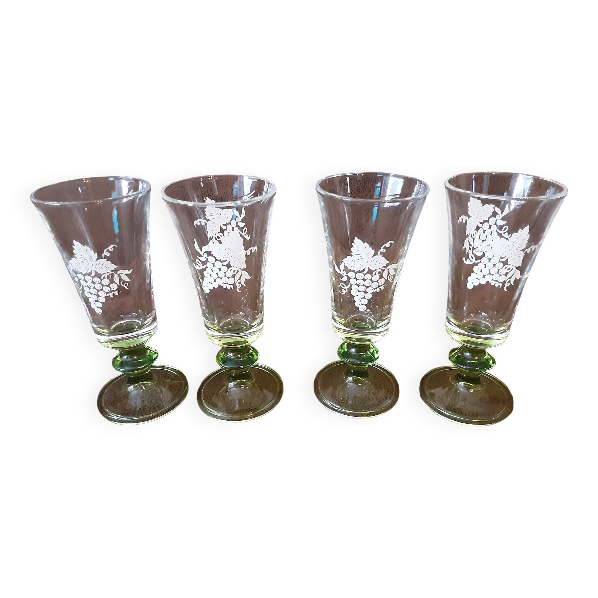 Set of 4 digestive glasses