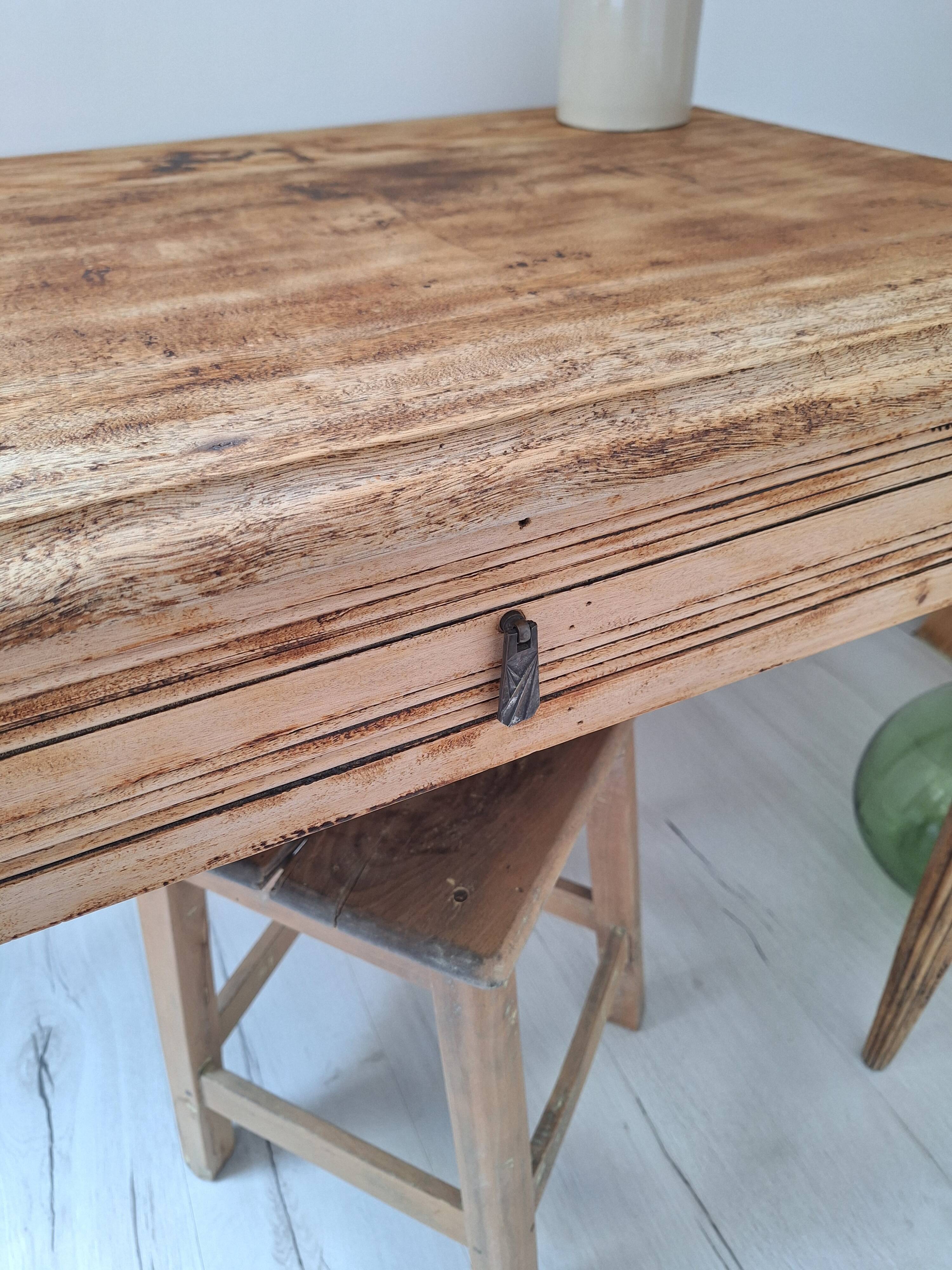 Desk / Side table / Art Deco console in solid wood from the 1930s-1940s
