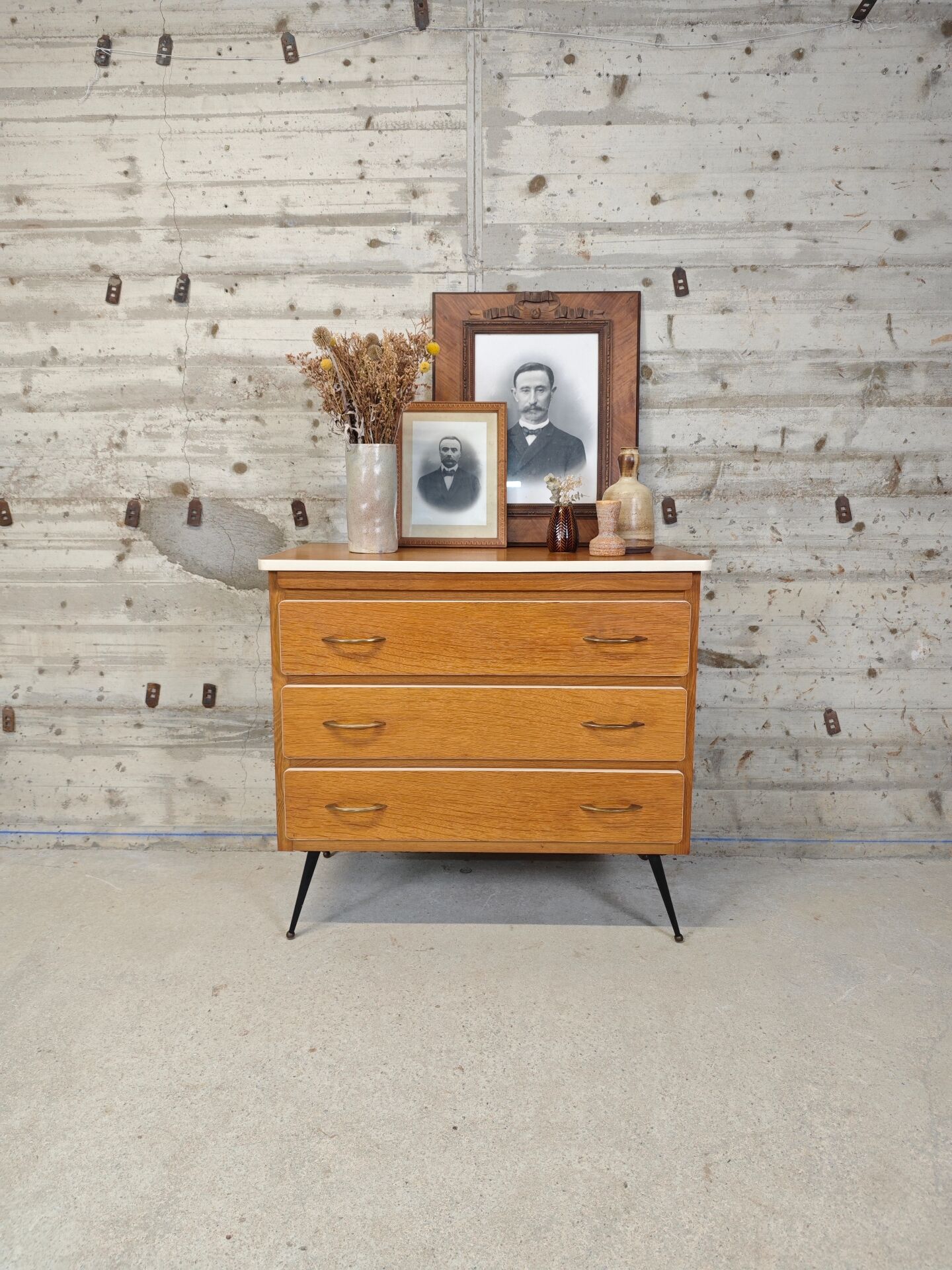Vintage chest of drawers / desk