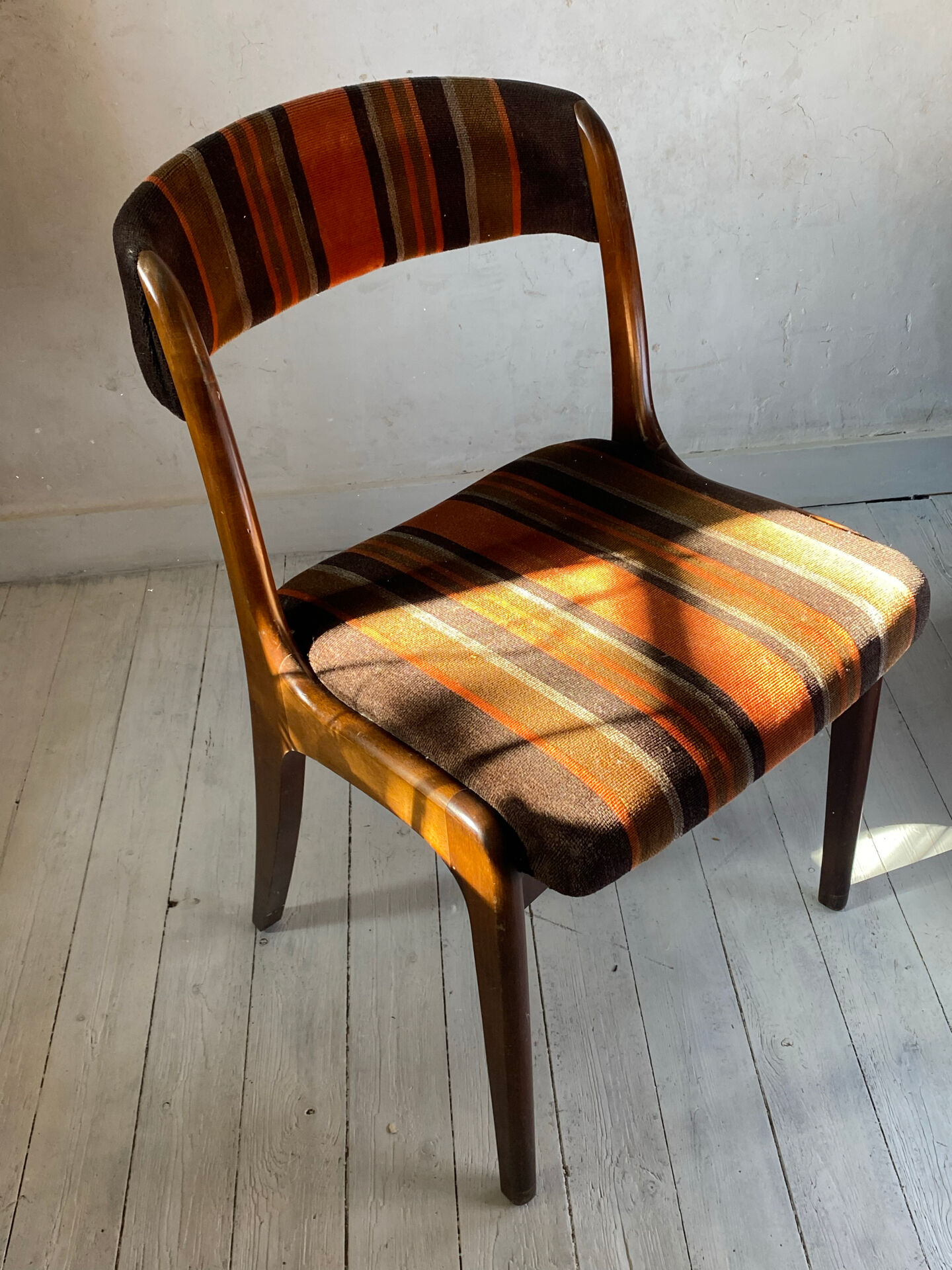 Fauteuil Baumann laine et bois