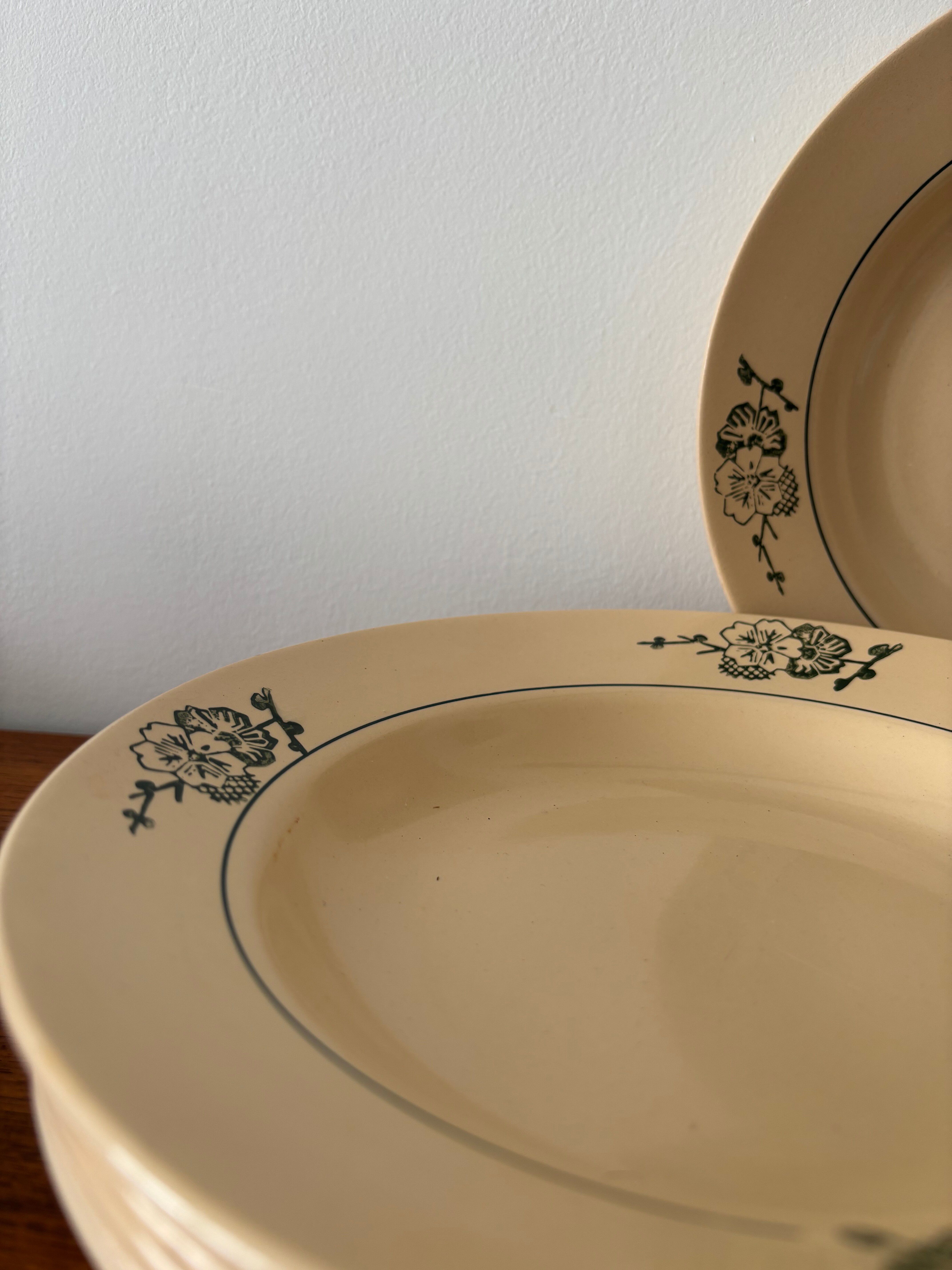 Set of 6 vintage green flowered deep plates from Saint Amand – Tableware