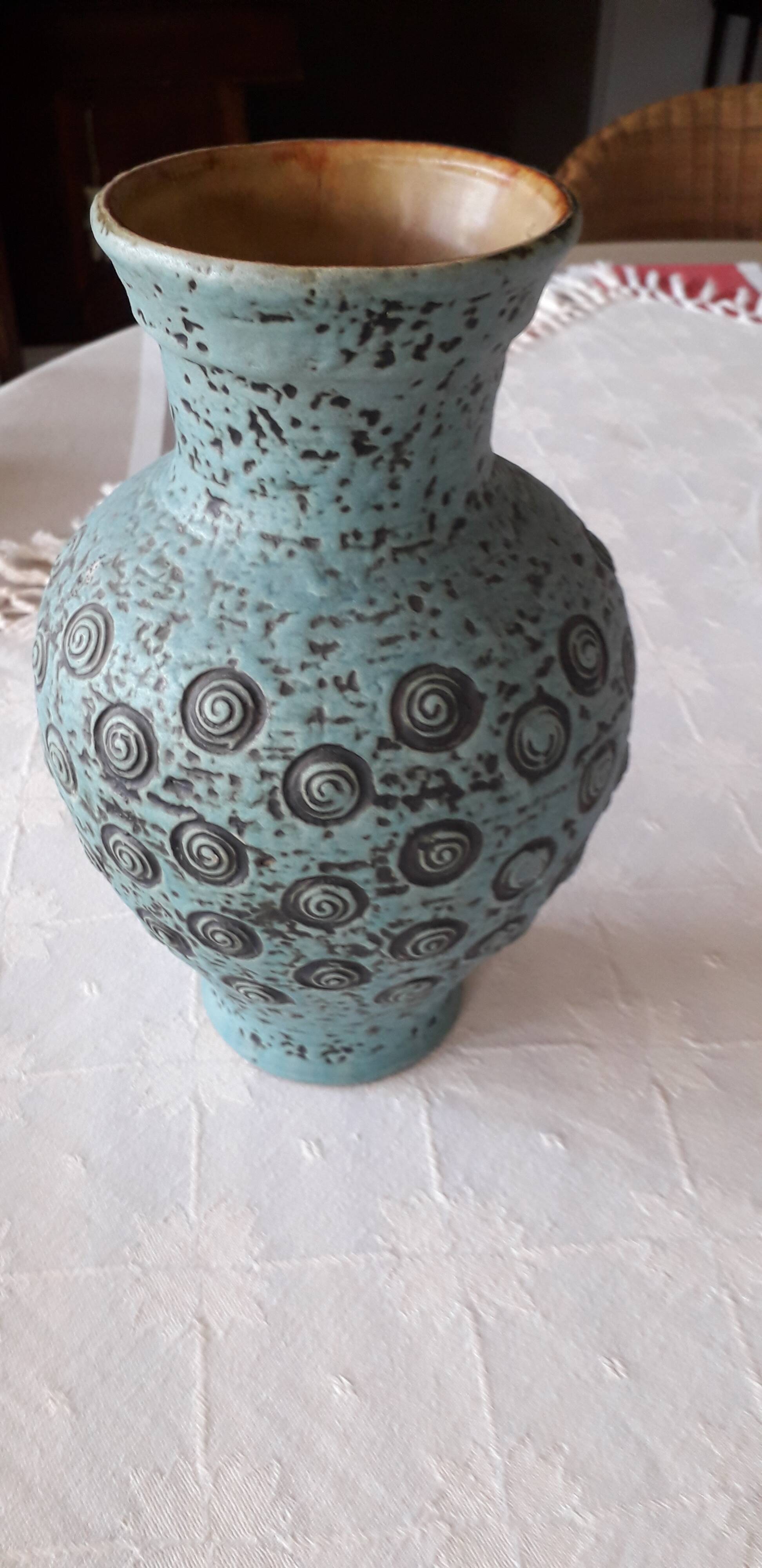 Vase vintage en céramique signé Jasba
