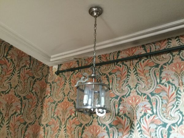 Suspension en metal couleur gris étain