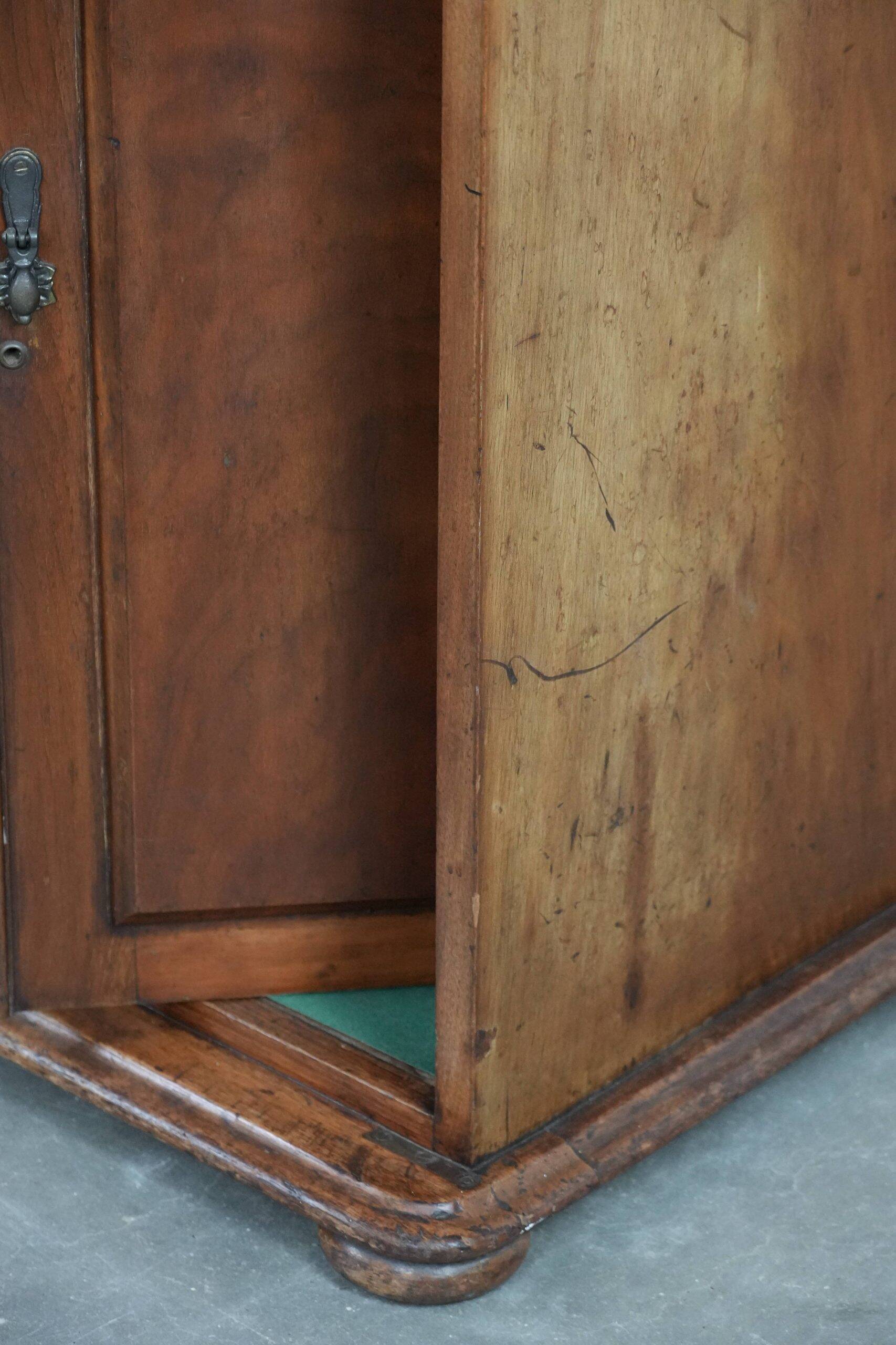 Antique standing desk/ counter/ English writing table from the 19th century