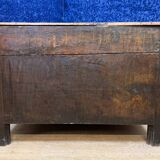 Curved Louis XIV period chest of drawers in solid walnut circa 1700