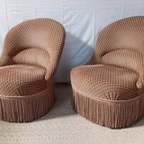 Paire de fauteuils crapaud avec un ottoman