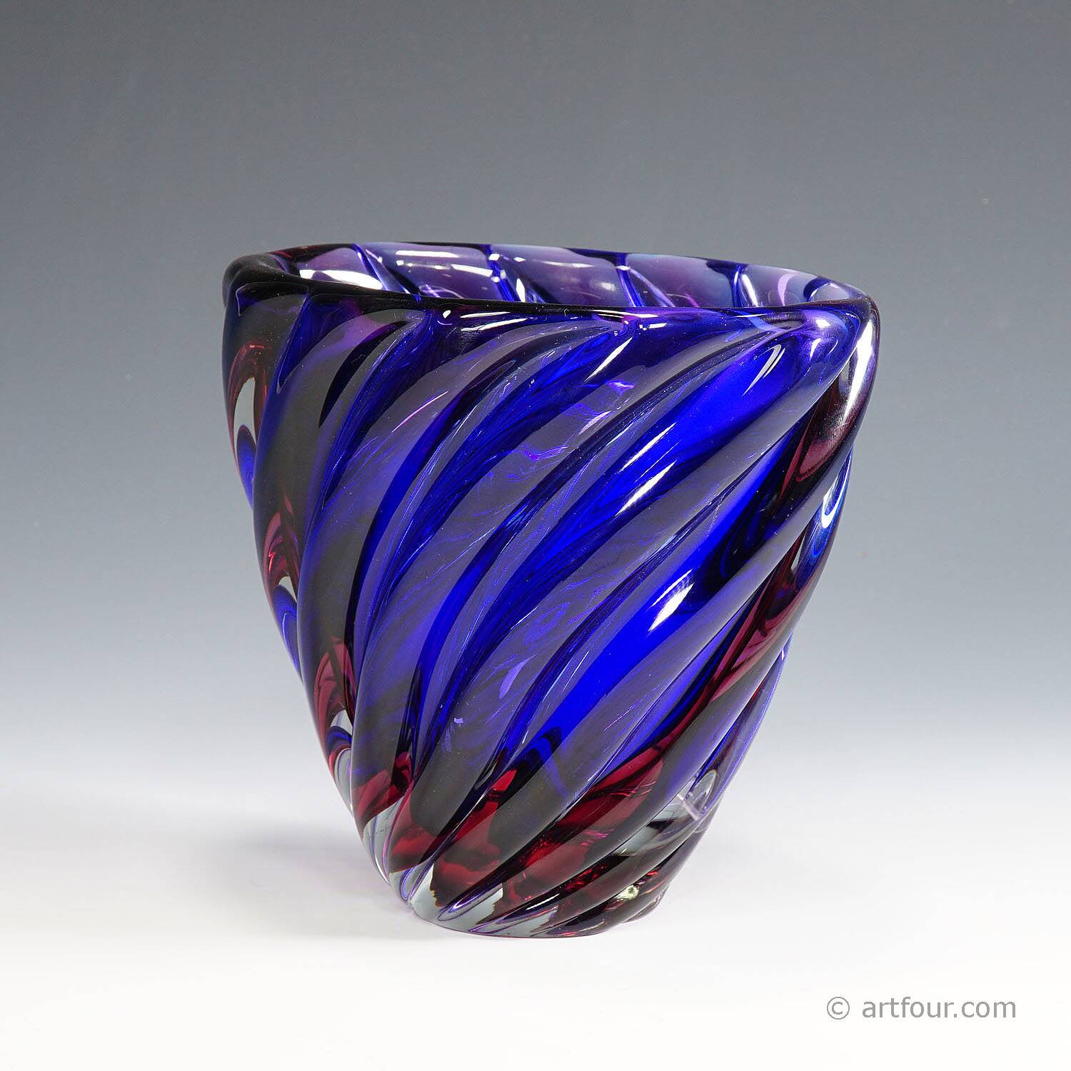 Ribbed submerged vase Murano Archimede Seguso 1950s