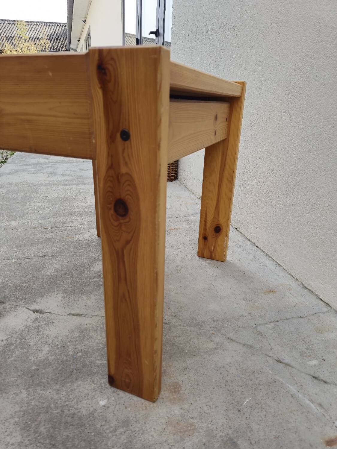 Regain bedside table in vintage pine
