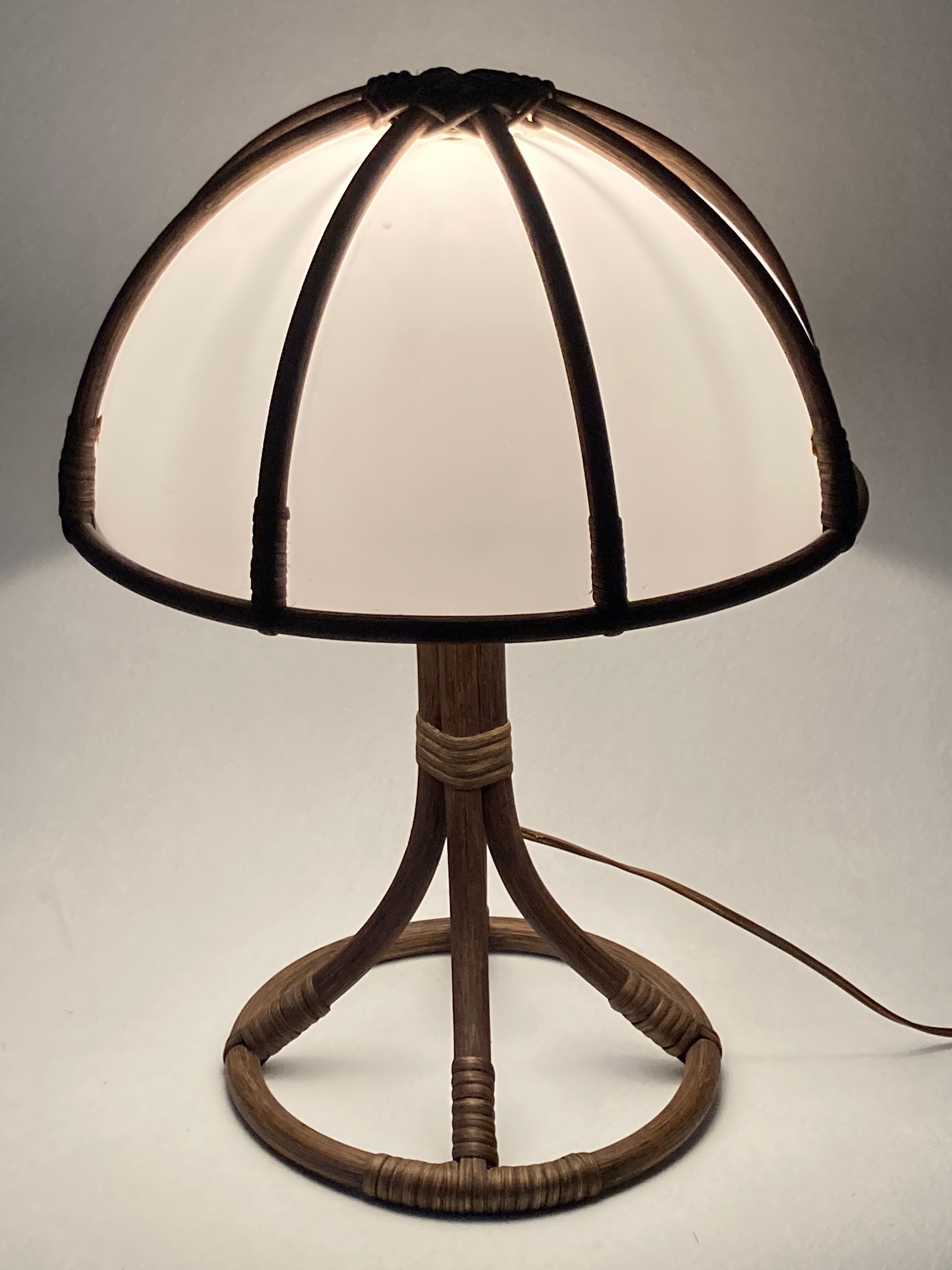 Bamboo rattan mushroom table lamp, Dutch 1970s