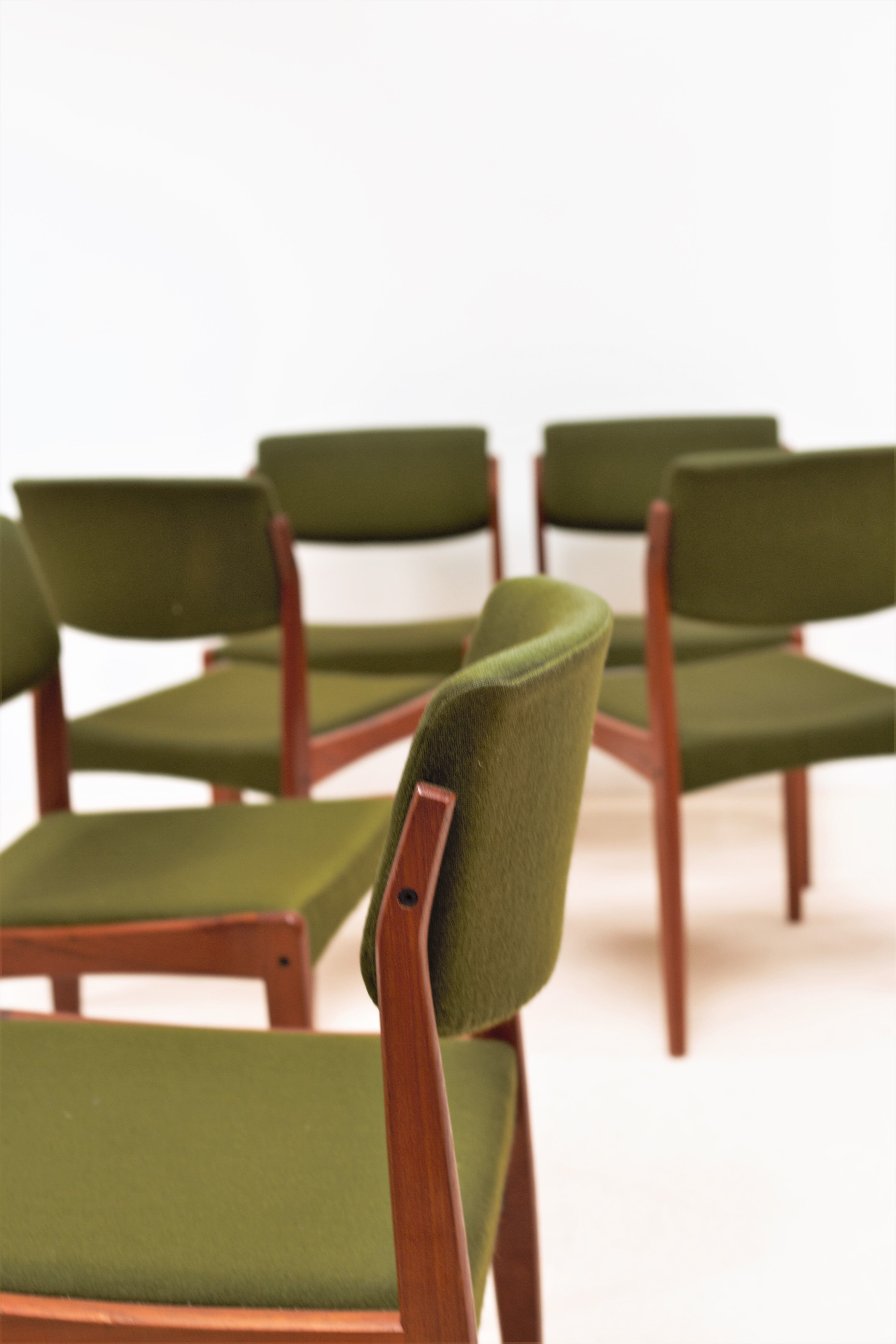 Bramin chairs