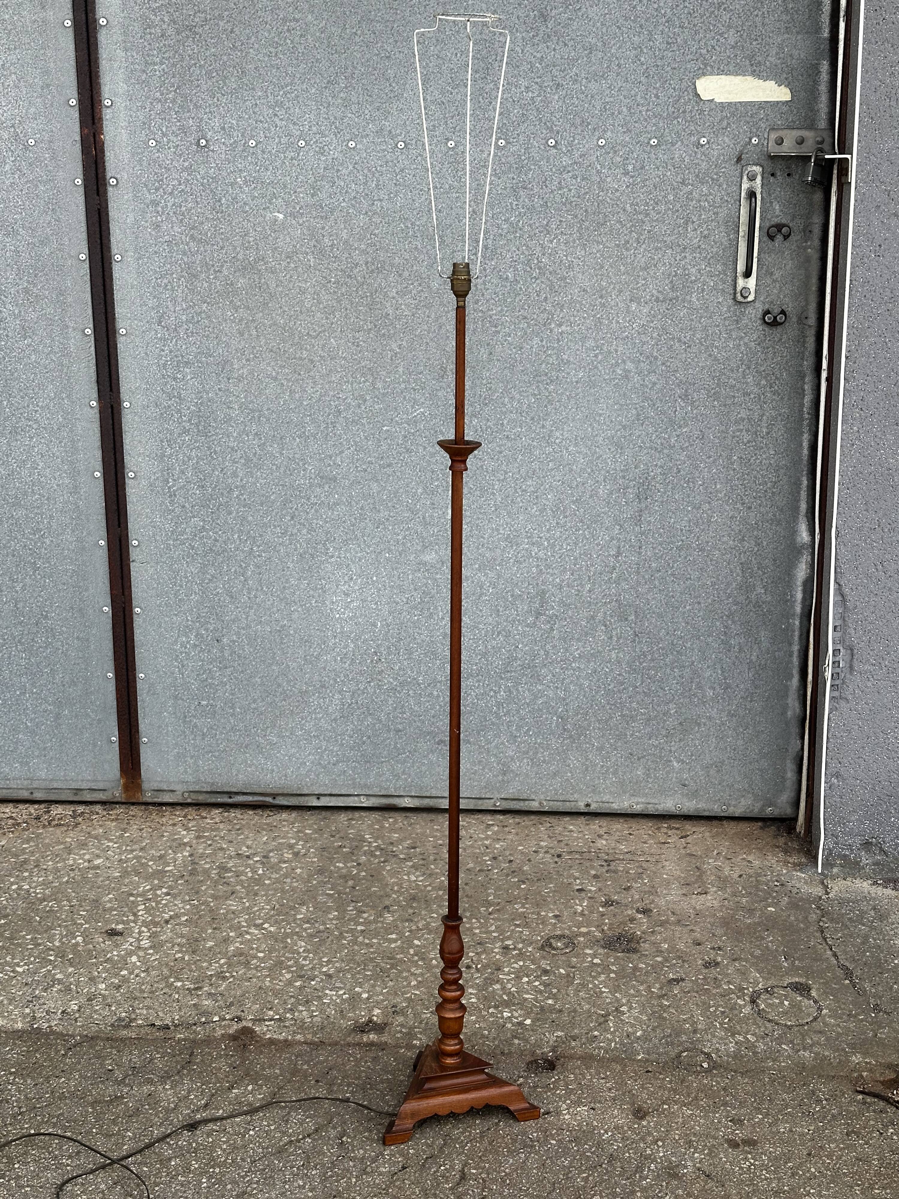 Turned wooden floor lamp from the 1950s.