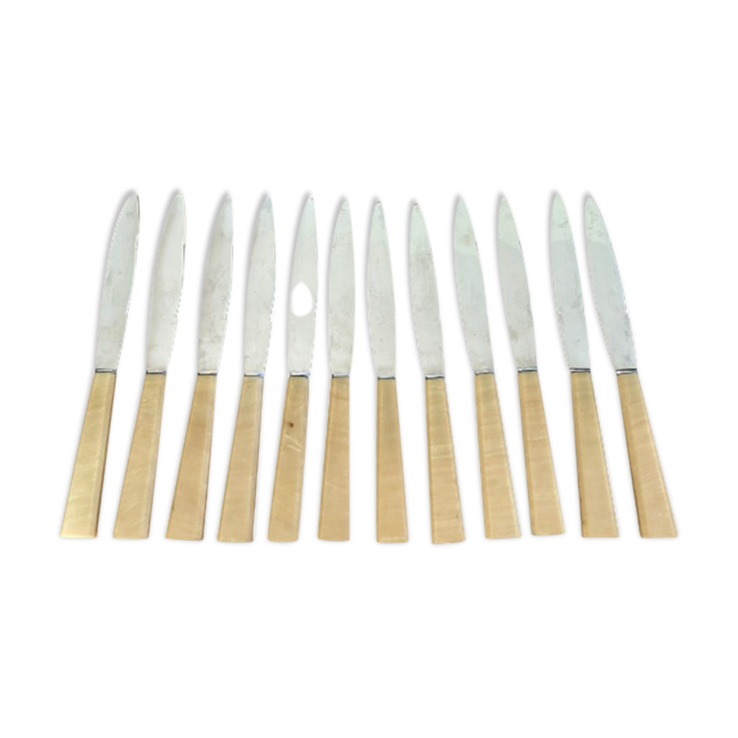 Series of 12 vintage table knives