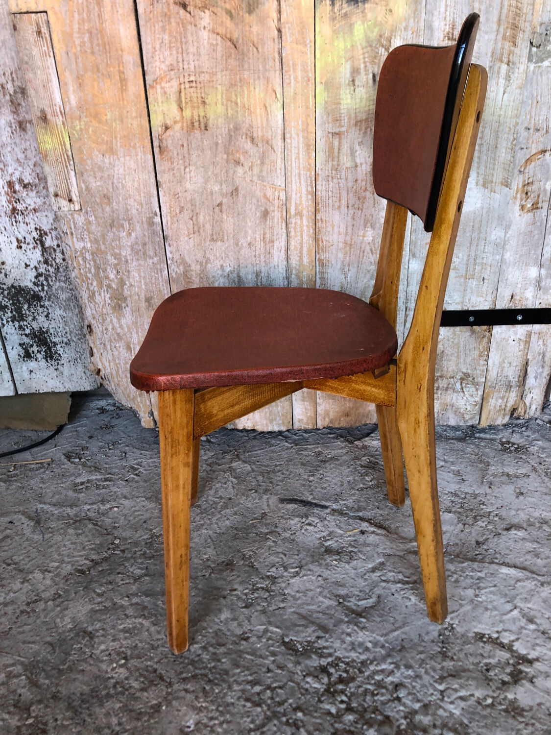 Scandinavian chair wood & skai red 70s vintage