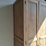 Parisian wardrobe in solid beech wood