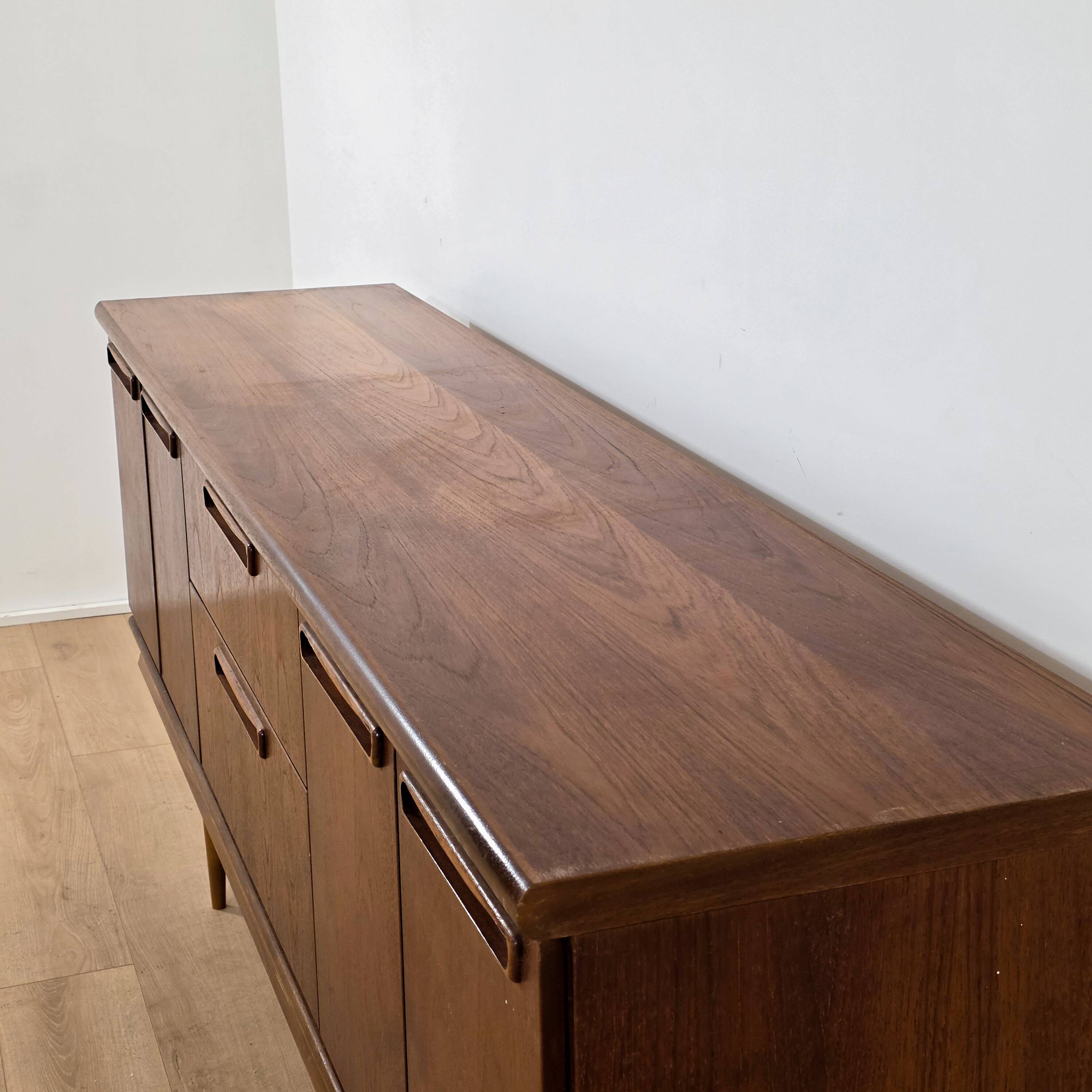 Enfilade scandinave en teck - années 1970