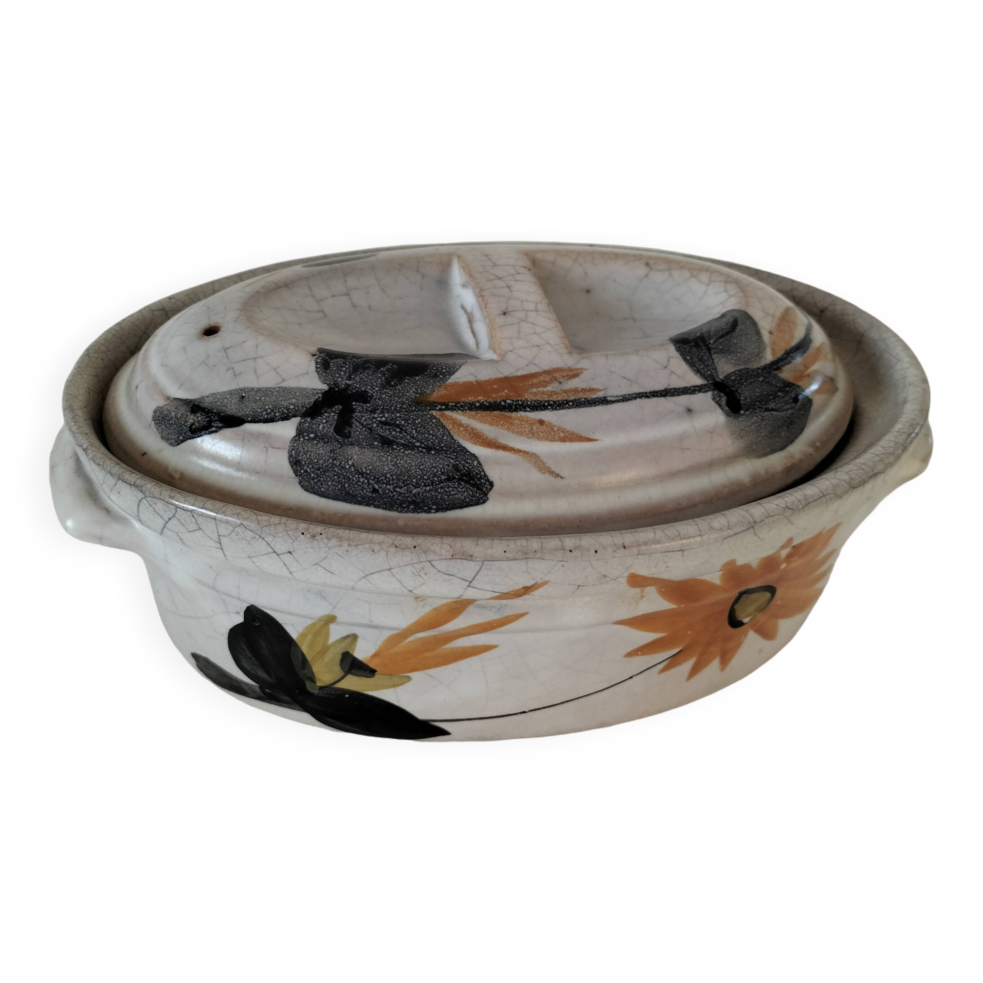 Marsh pottery dish