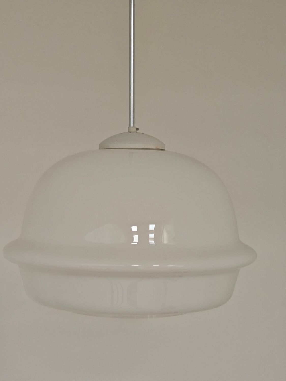 Suspension lamp "derby" in triplex opal glass – karel volf, osvě