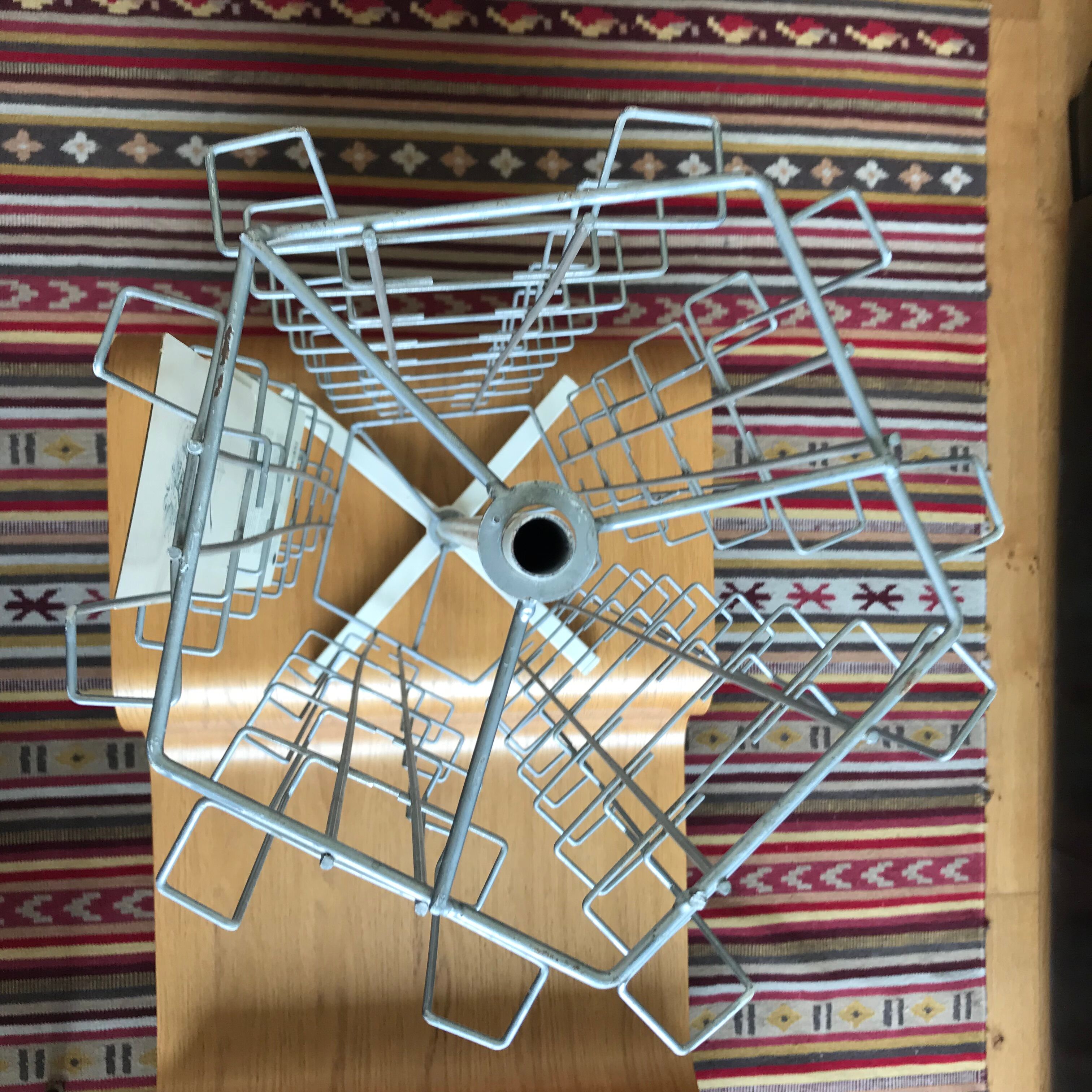 Post card turnstile display