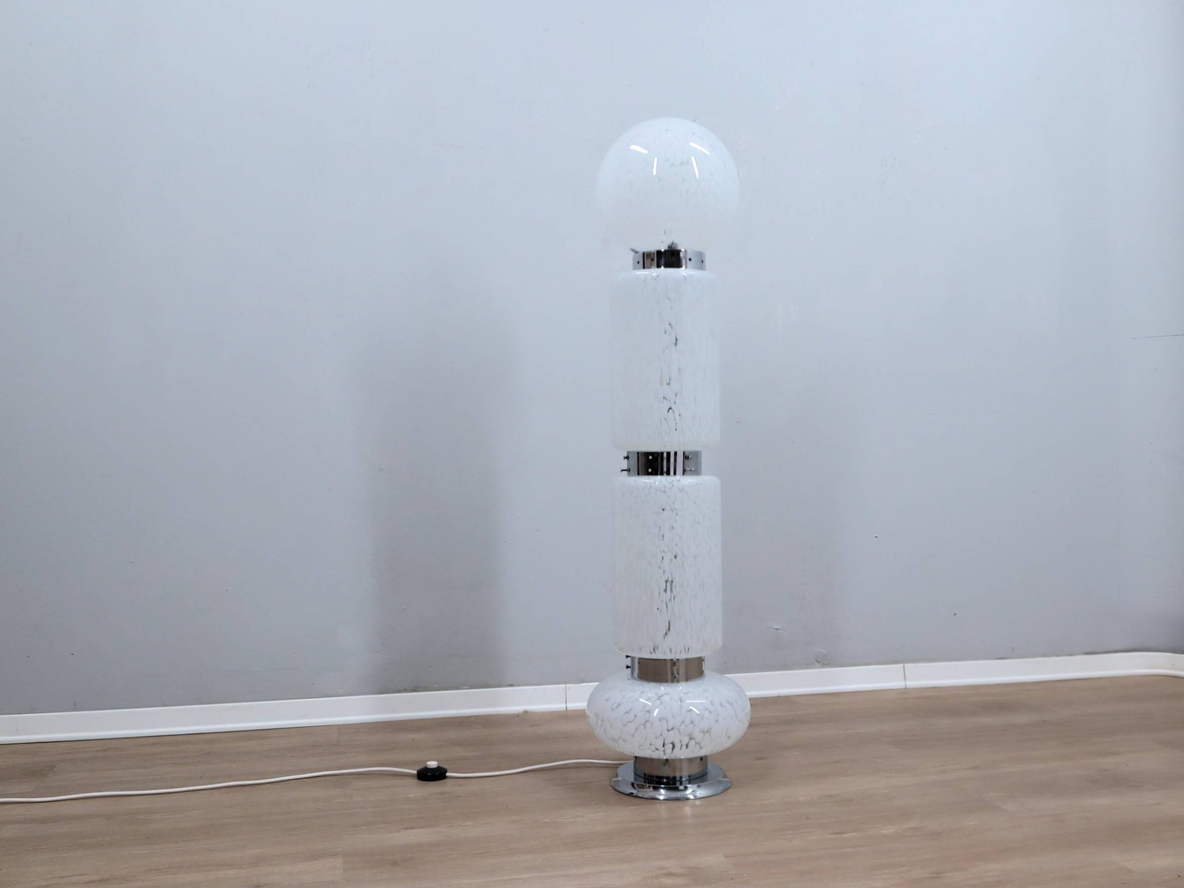 Murano glass totem floor lamp AV MAZZEGA 1960s