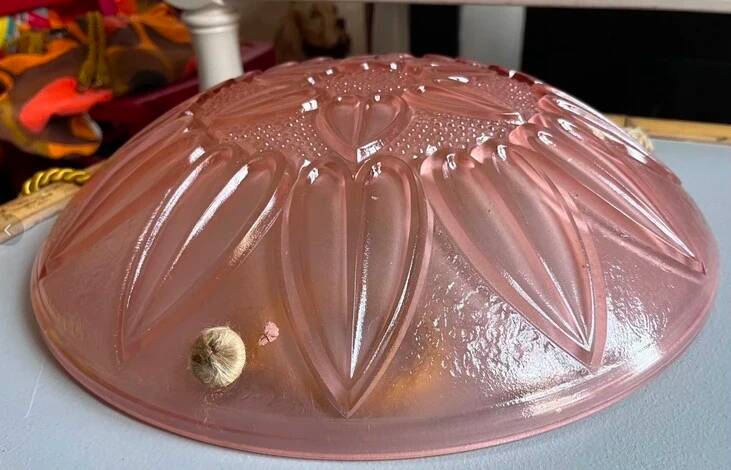 Vintage suspension Marguerite glass pink fabric cords Art Deco