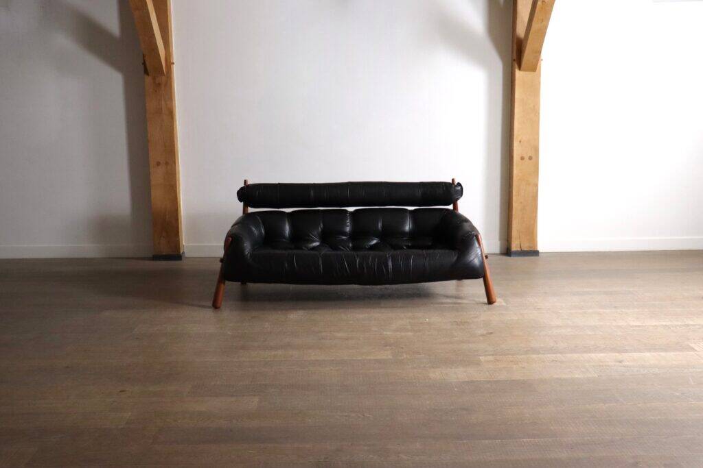 Percival Lafer MP-81 three seater sofa in black leather, Brazil 1970s