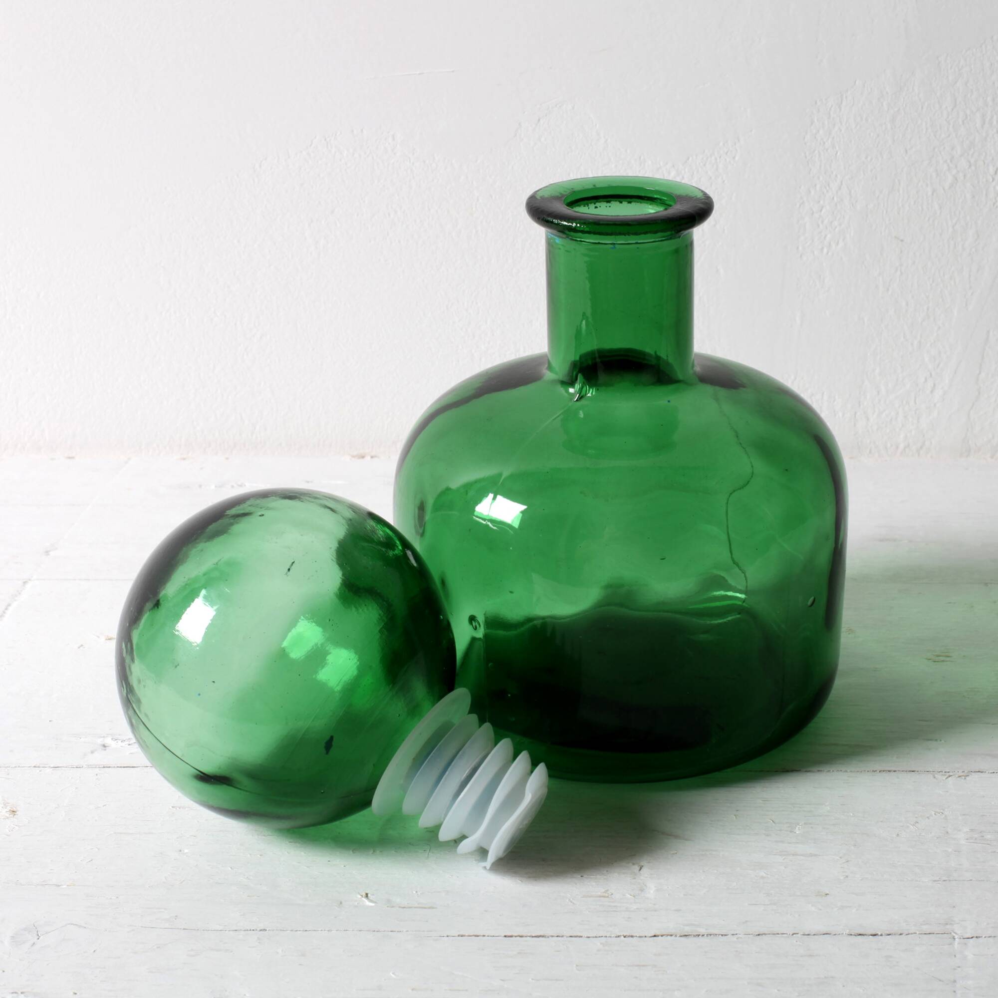 Emerald Green Glass Decanter / Genie Bottle with Stopper / Empoli / 1960s