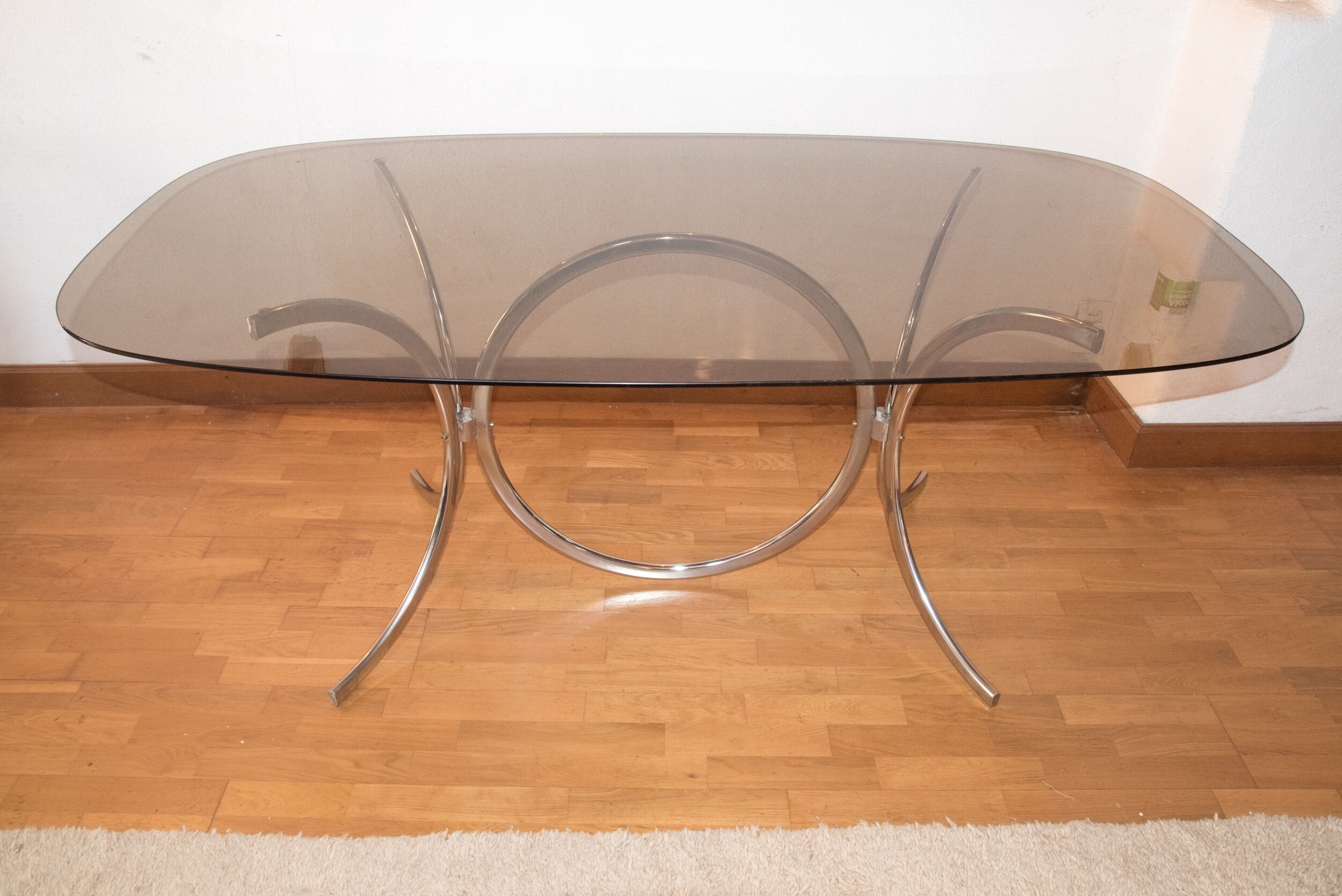 Space age table 70s