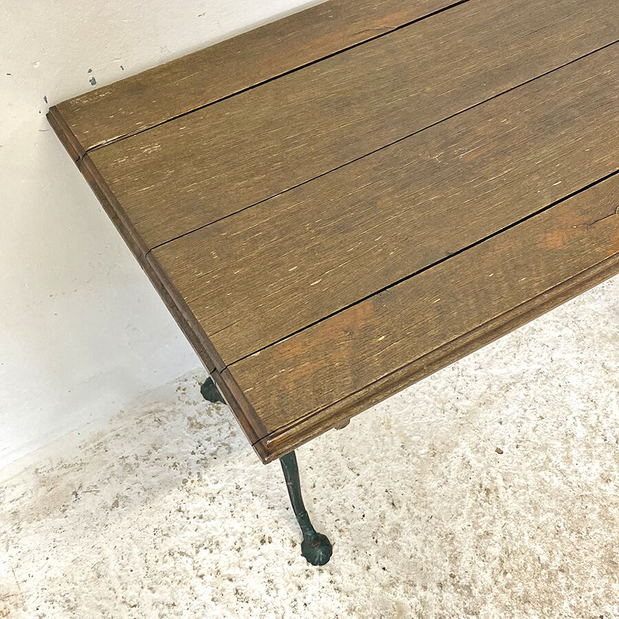 Vintage bistro table 50's