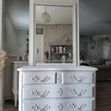 Louis XV style chest of drawers