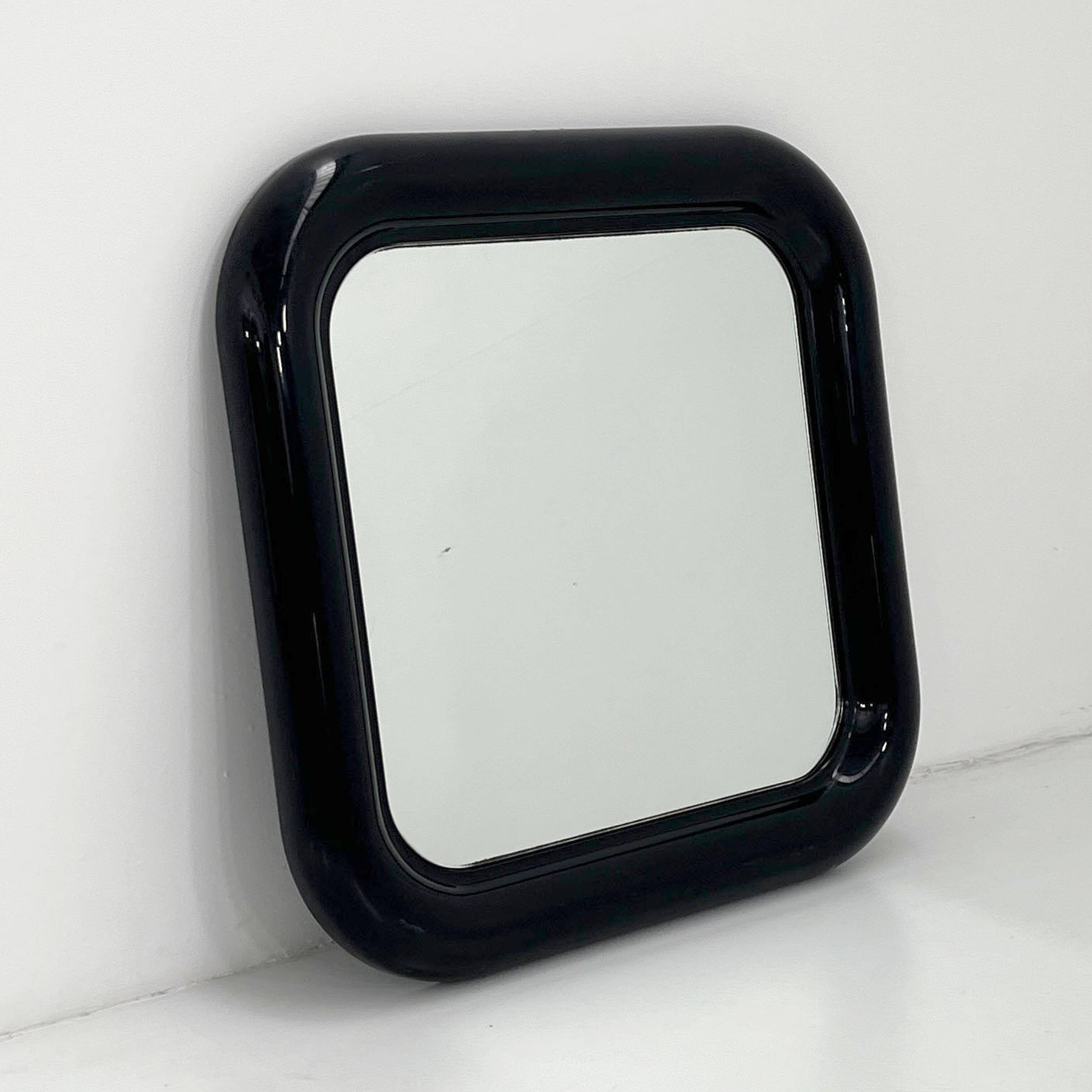 Miroir Delfo Noir par Sergio Mazza pour Artemide, 1960