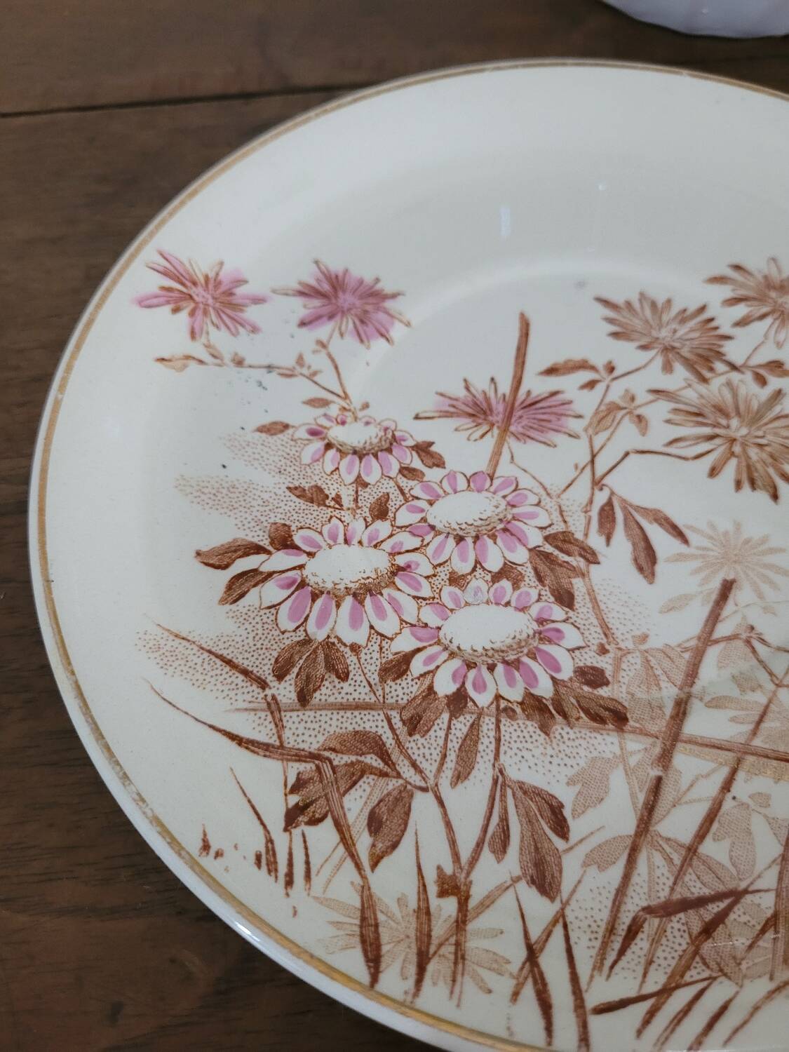 Creil and Montereau saucer