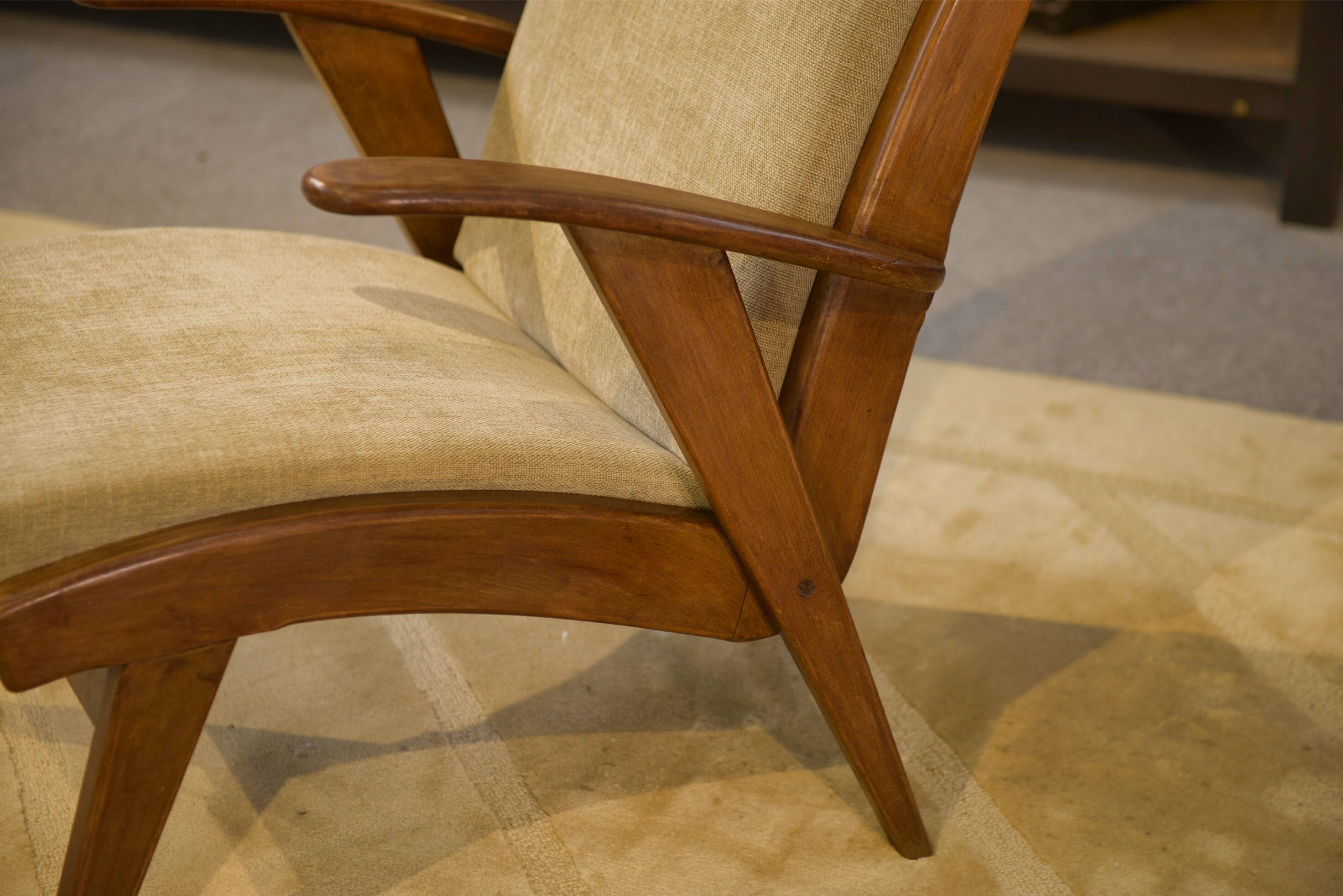 Fauteuil scandinave et deux ottomans 1960’s