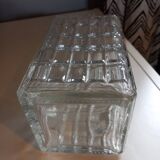 Whiskey decanter and 6 assorted glasses