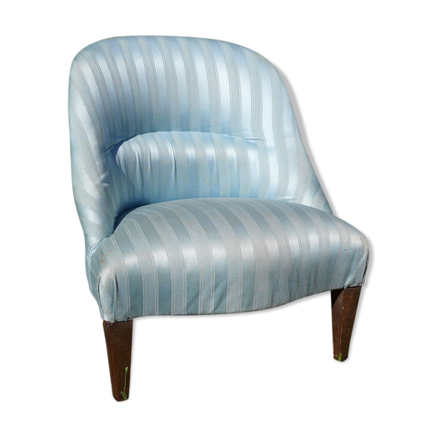 Blue toad chair