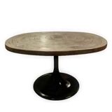 Table basse vintage pied tulipe.