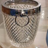 Champagne bucket in molded crystal with diamond tips