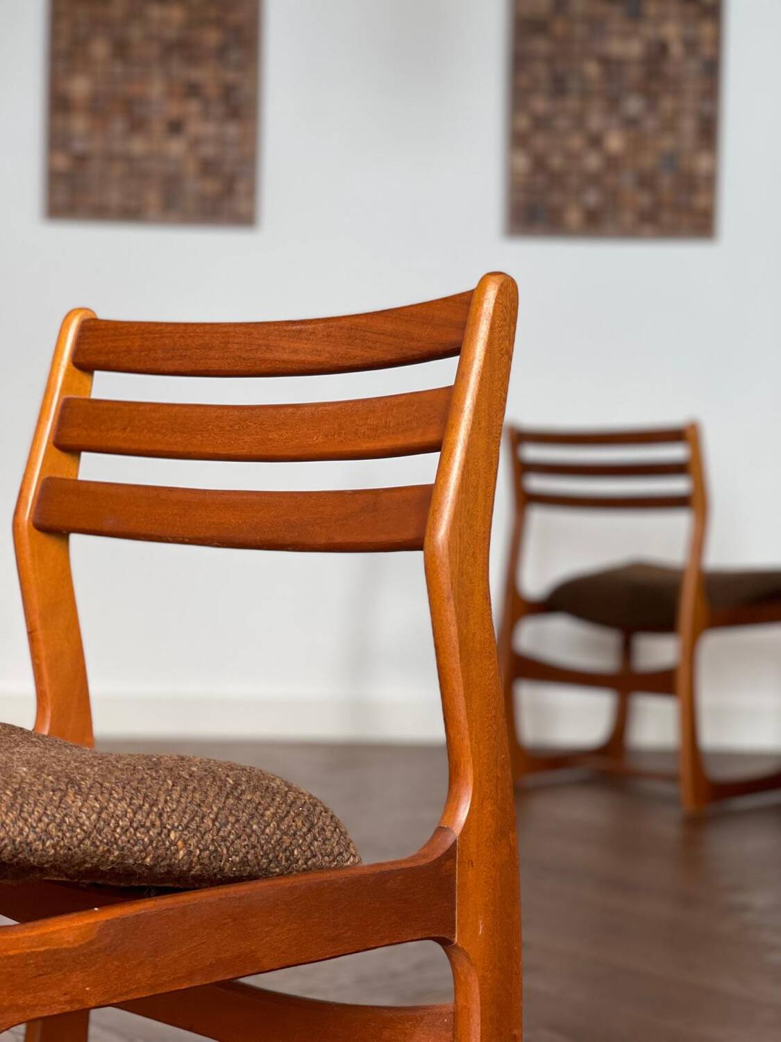 Pair of vintage Portwood chairs from the 60s/70s