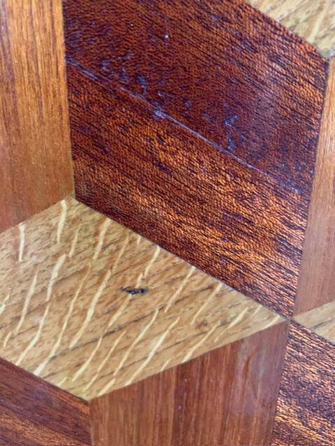 STROMAE patterned hanging cabinet