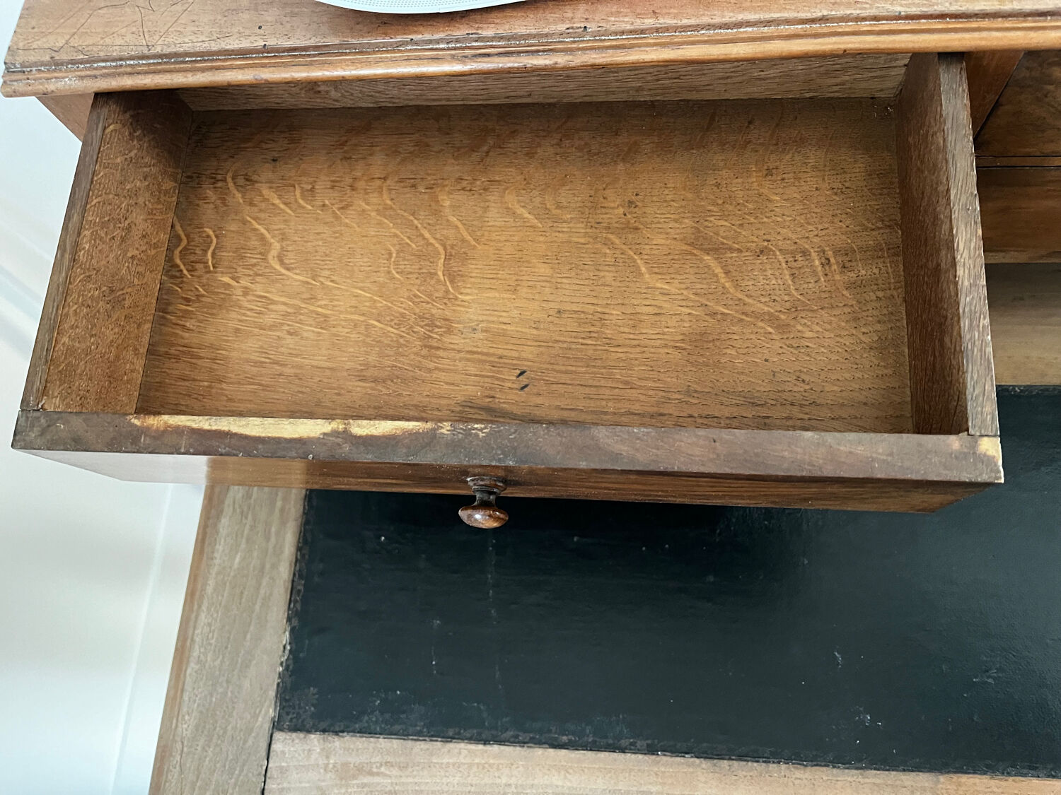 Beautiful antique tiered desk