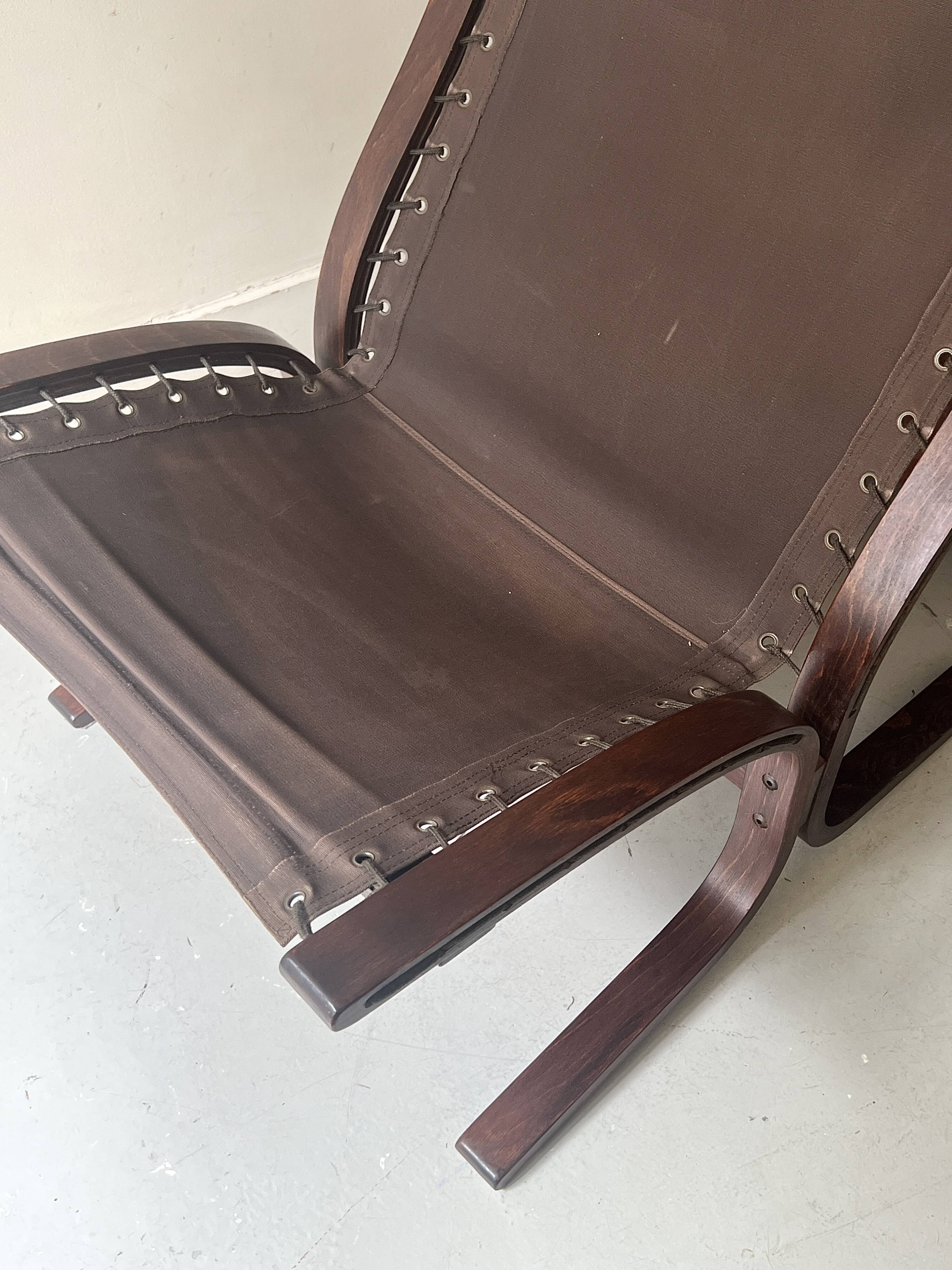 Fauteuil scandinave en cuir cognac "Siesta" par Ingmar Relling pour Westnofa 1960