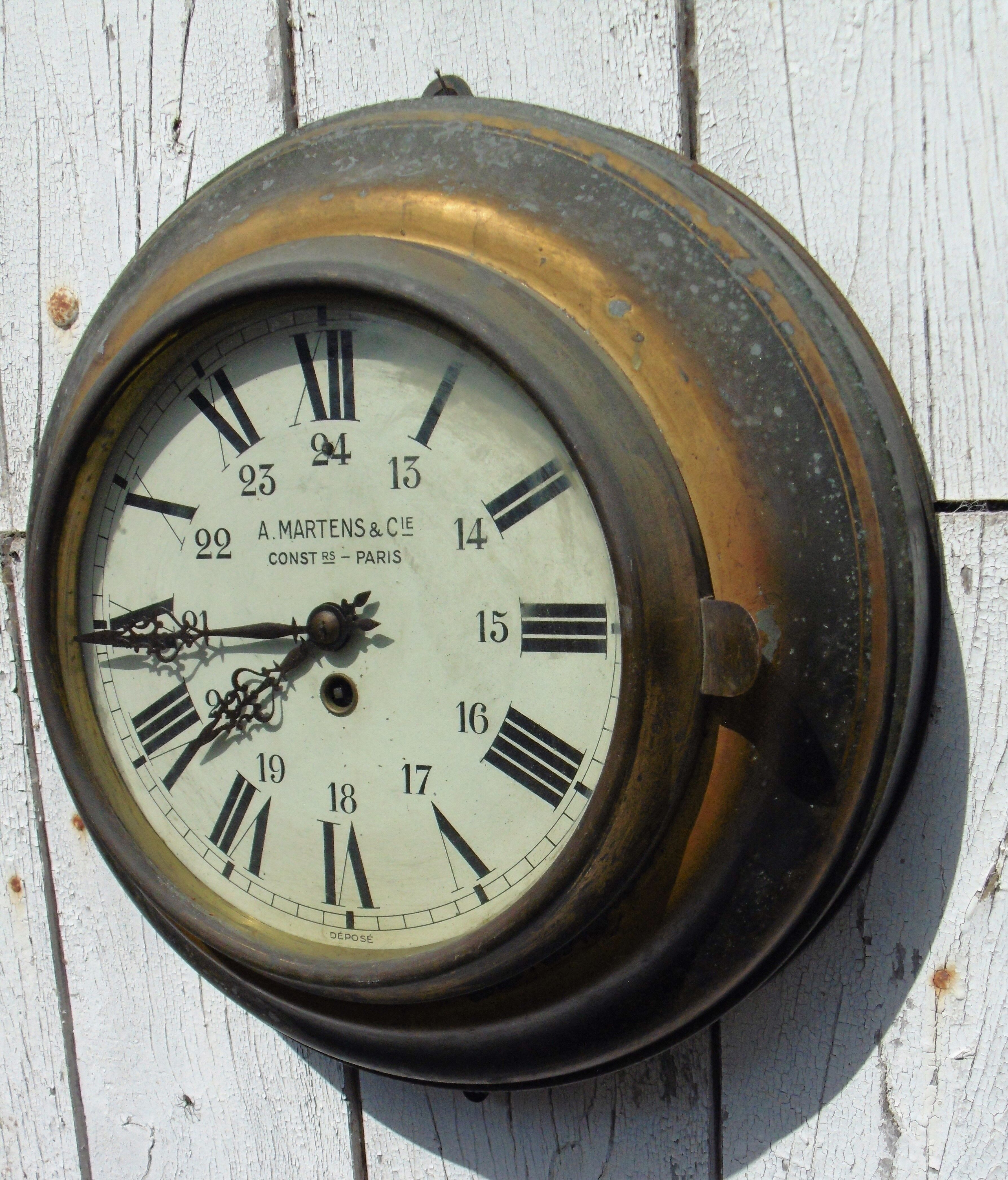 Station or administration clock early xxth a. martens & cie functional